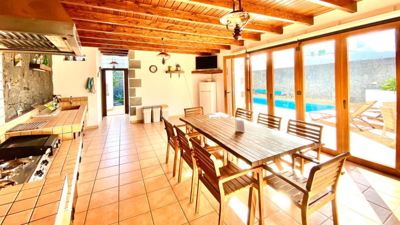 Villa Feel Тіас Екстер'єр фото